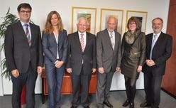 v. l. n. r.: Jürgen Hoffmann, Katrin Niemeyer, Benno Scharpenberg, Karl-Heinz Krems, Birgit Herkelmann-Mrowka, Andreas Becker v. l. n. r.: Jürgen Hoffmann, Katrin Niemeyer, Benno Scharpenberg, Karl-Heinz Krems, Birgit Herkelmann-Mrowka, Andreas Becker