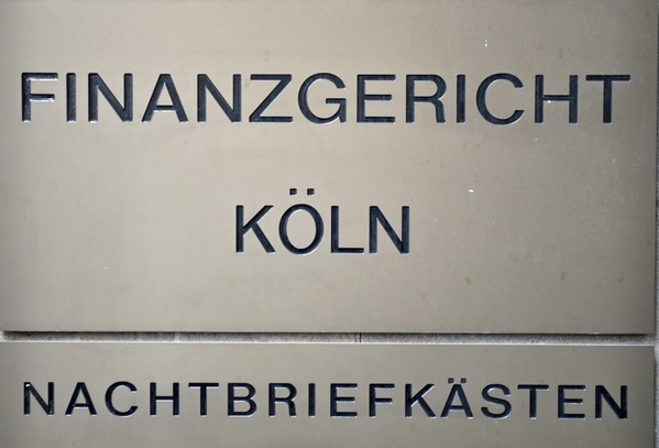 Schild Nachtbriefkasten (1184 x 805 Pixel)