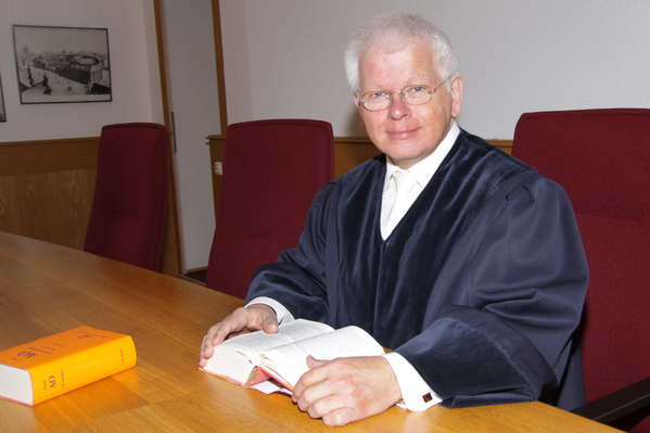 Benno Scharpenberg, Präsident des Finanzgerichts Köln (4752 x 3168 Pixel)