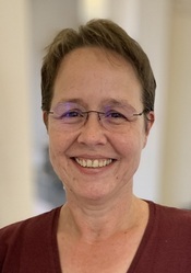 Frau Willerscheidt, Mitarbeiterin Presseteam